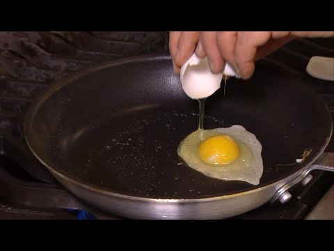 How to Tell If Your Eggs Are Safe to Eat