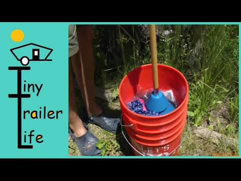 Breathing Mobile Washer at work - Alternative Laundry System