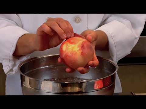 How to Blanch Peaches (or any fruit or veggie!)