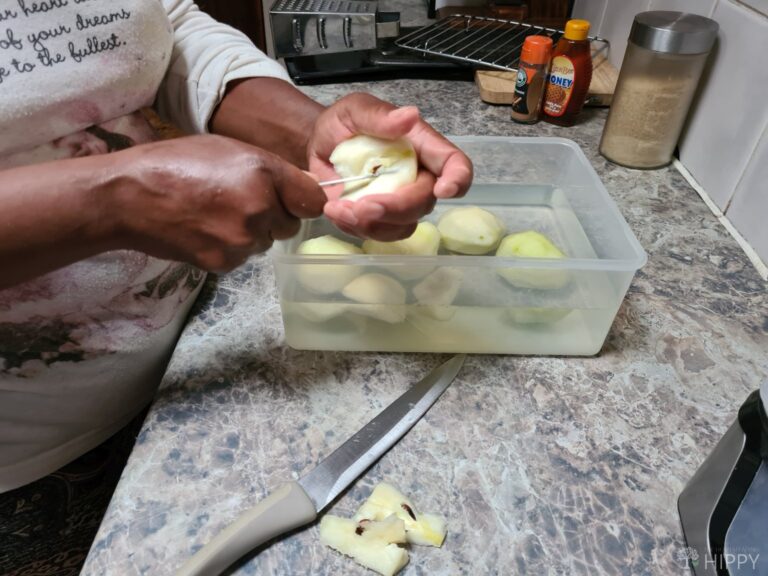 coaring pears using knife
