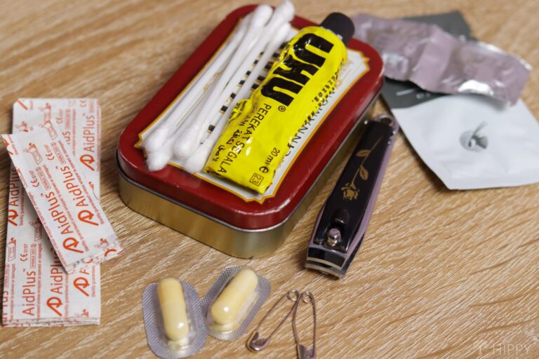 mini first aid kit inside an Altoids tin