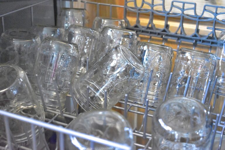 sterilizing jars in dishwasher